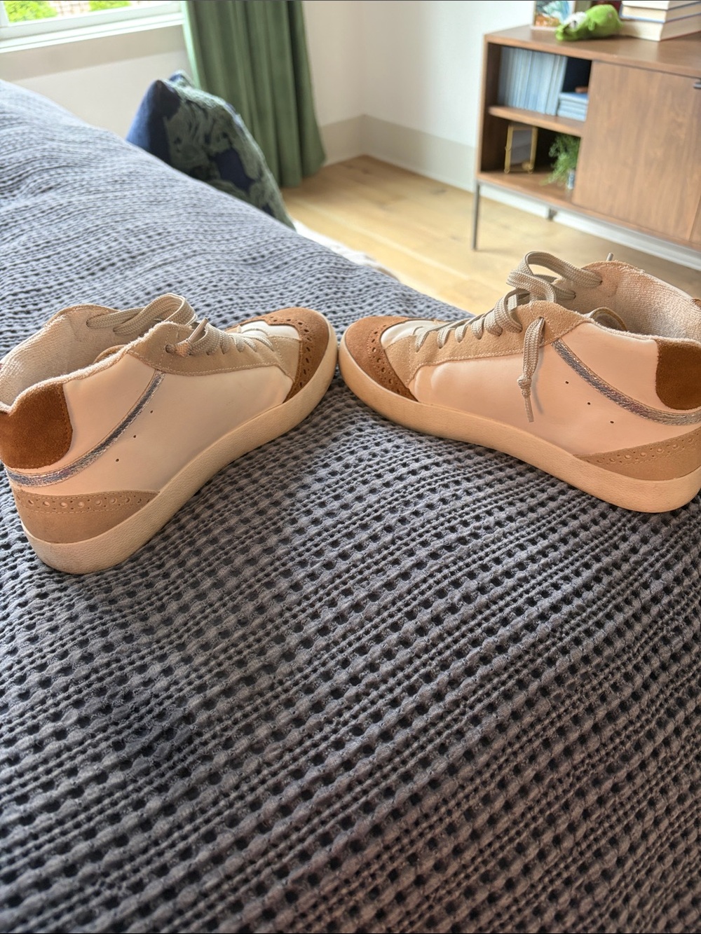 KellParker Cream and Tan Suede-Trim High-Top Sneaker - Picture 5 of 6